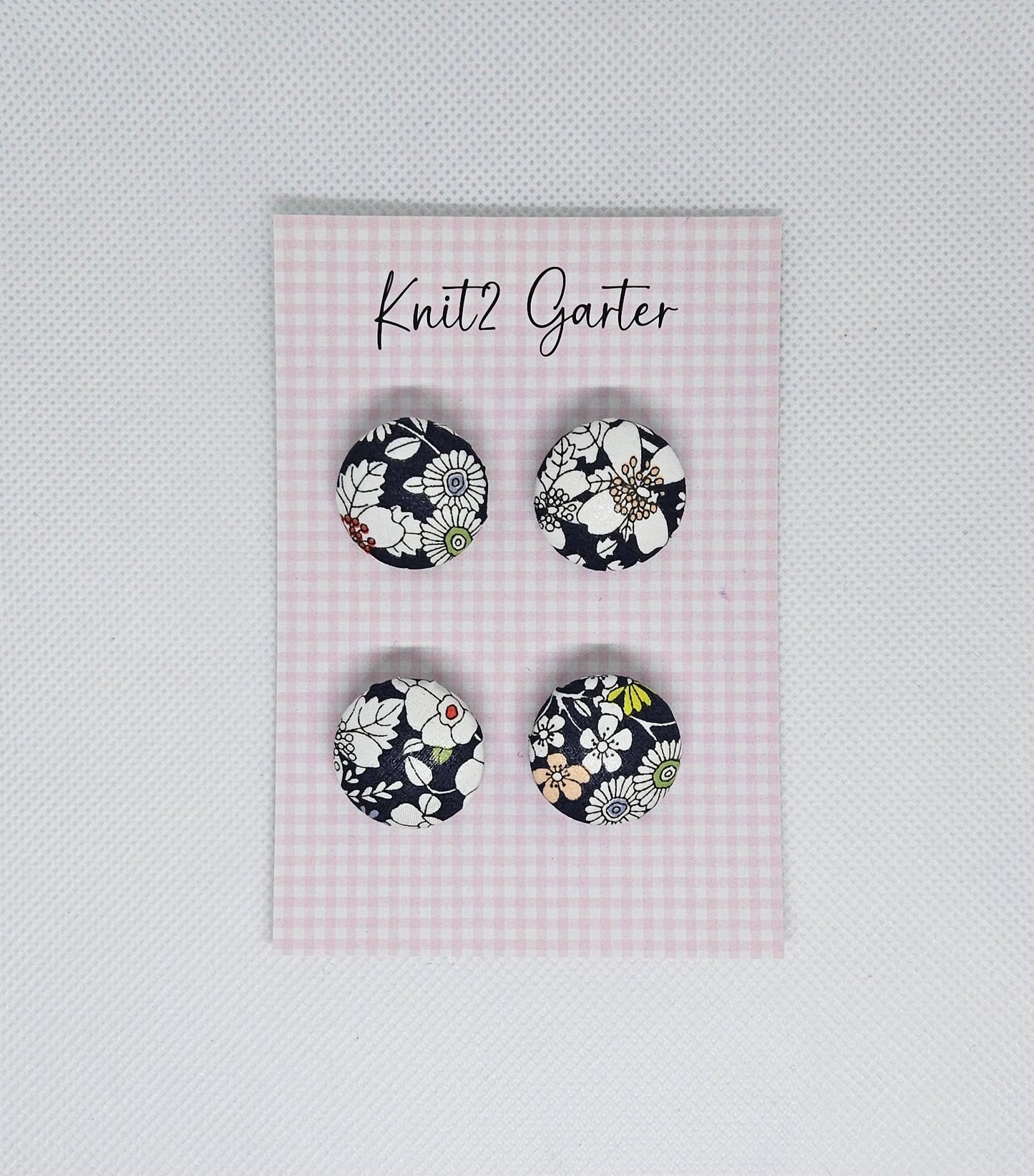 Liberty fabric buttons 18mm